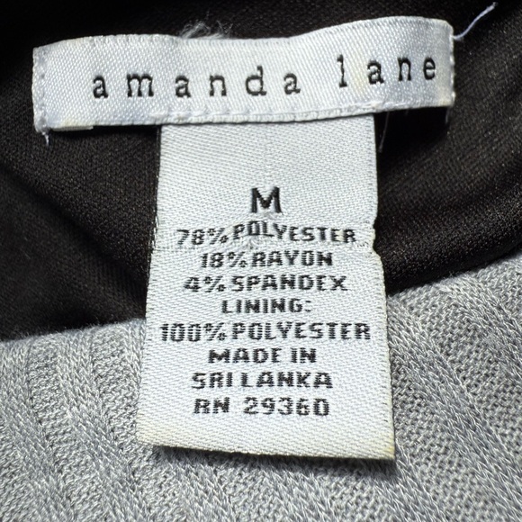 Amanda Lane Gray Long Sleeve Rib Knit Dress with button collar, size M - Picture 7 of 9